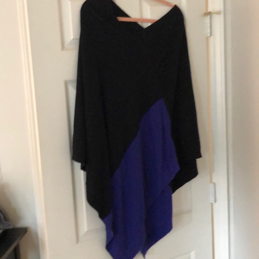 Sleeveless sweater
